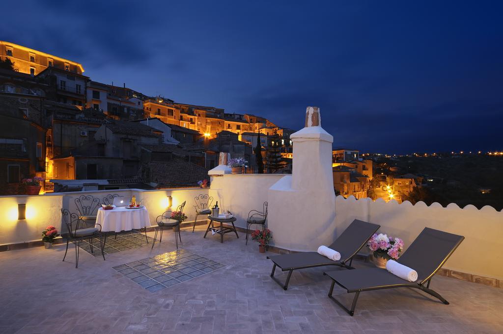Residenza Matarazzo E Le Sue Soffitte Διαμέρισμα Castellabate Εξωτερικό φωτογραφία